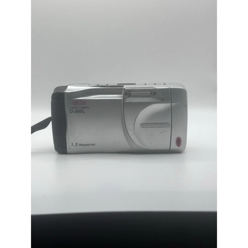 Olympus Camedia D-360L 1.3MP Digital Camera Untested For Parts/repair